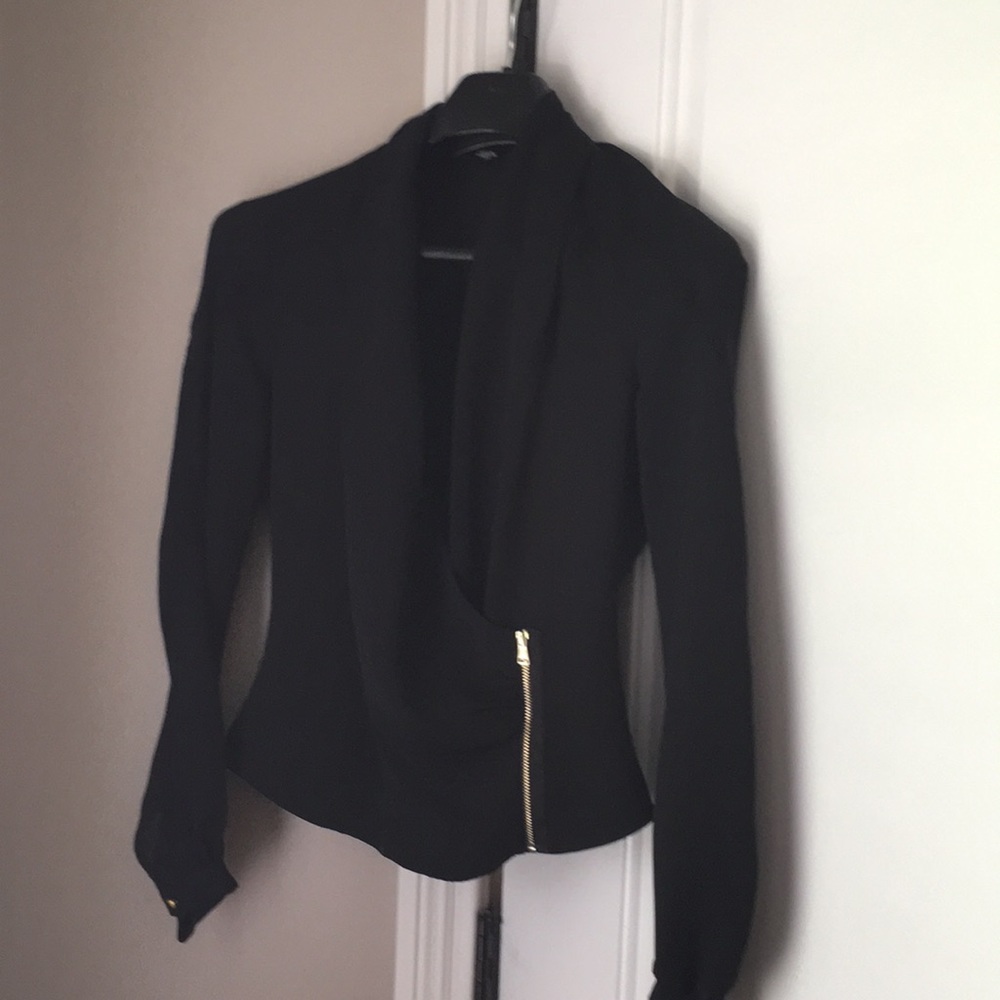 Gorgeous bebe Wrap Blouse